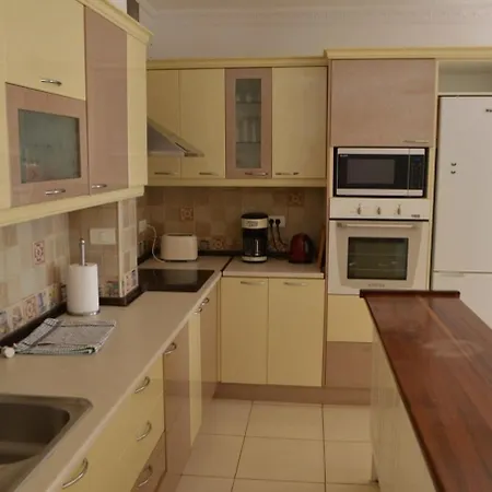 3 Bedroom With Stunning Views K302