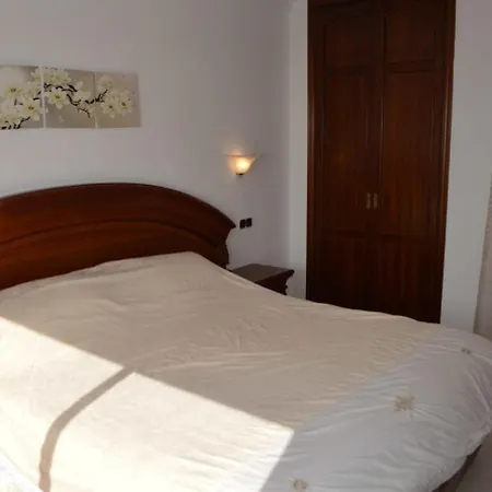 Apartment 3 Bedroom With Stunning Views K302 *