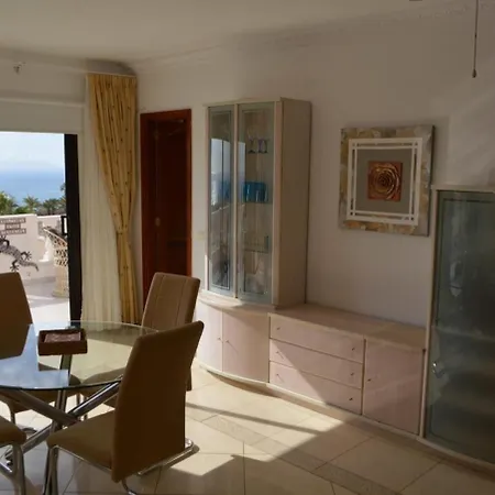 3 Bedroom With Stunning Views K302